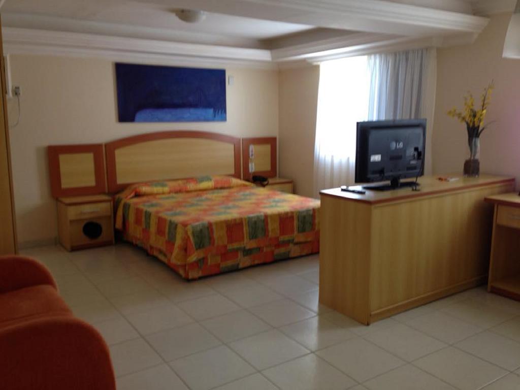Hotel Gran Roza 3*